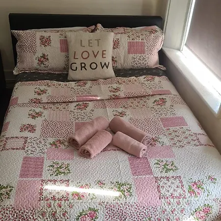 Entire Comfy Flat In Central London